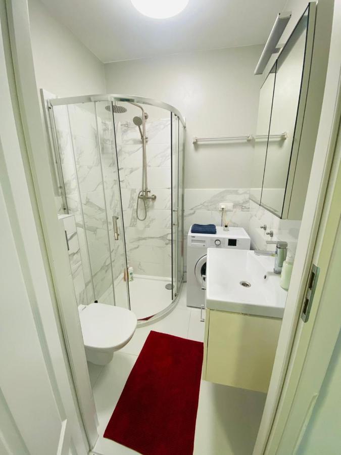 Ferienwohnung Bezagenta Mozart5 Studio Easy Access To City Wifi Warschau Exterior foto